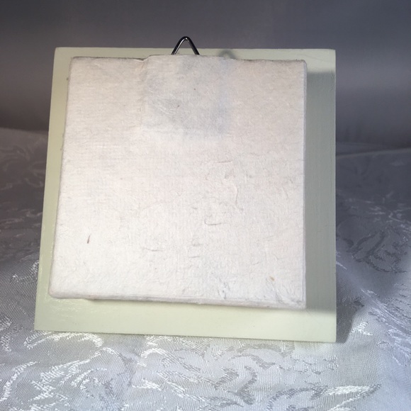 Rose Wall / Shelf Decor - Picture 3 of 3